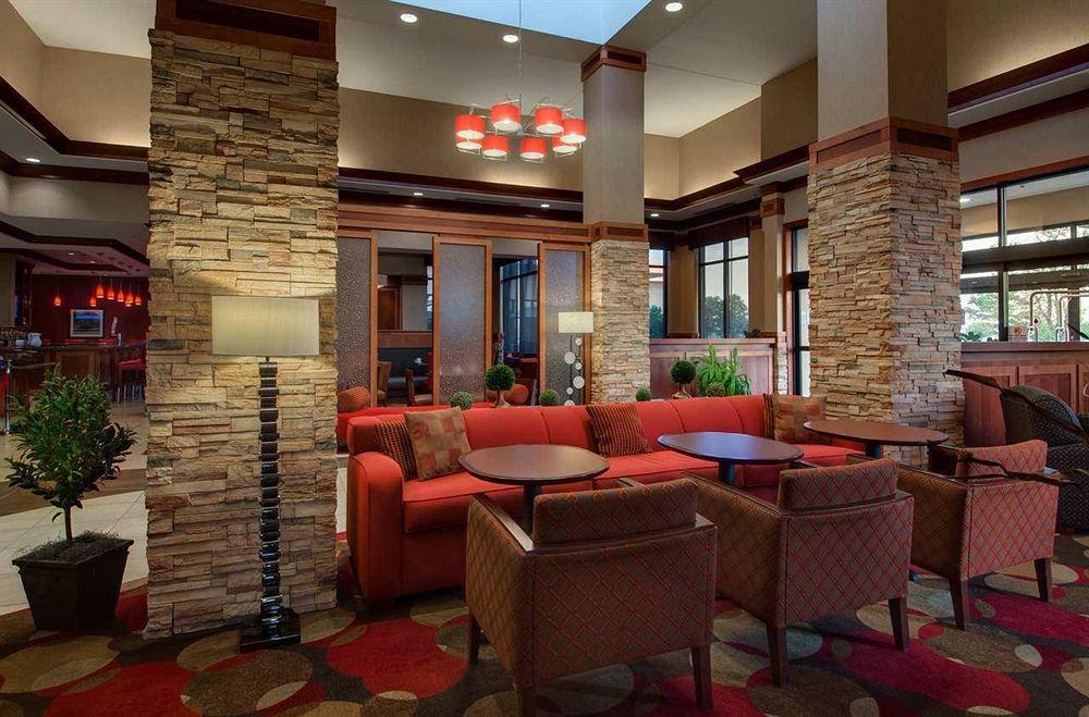 Hilton Garden Inn Milwaukee Airport Ресторан фото