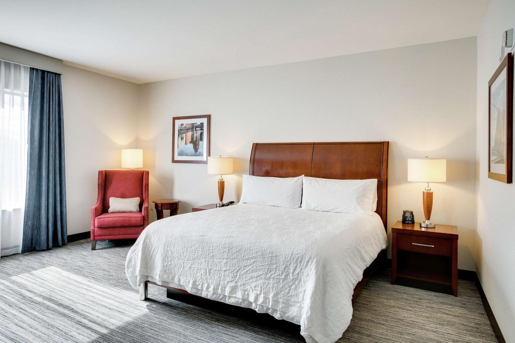 Hilton Garden Inn Milwaukee Airport Экстерьер фото