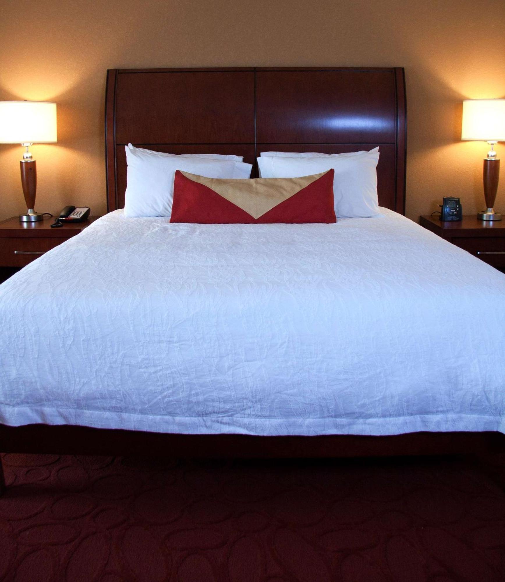Hilton Garden Inn Milwaukee Airport Номер фото