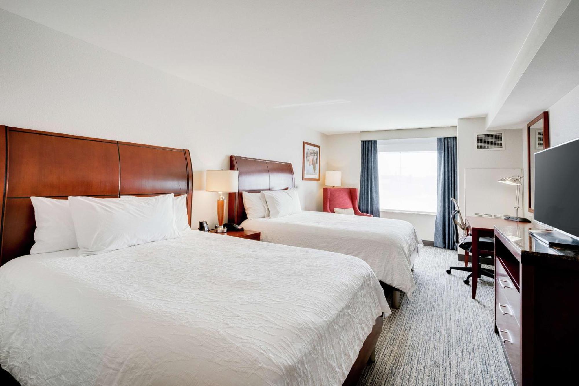 Hilton Garden Inn Milwaukee Airport Экстерьер фото