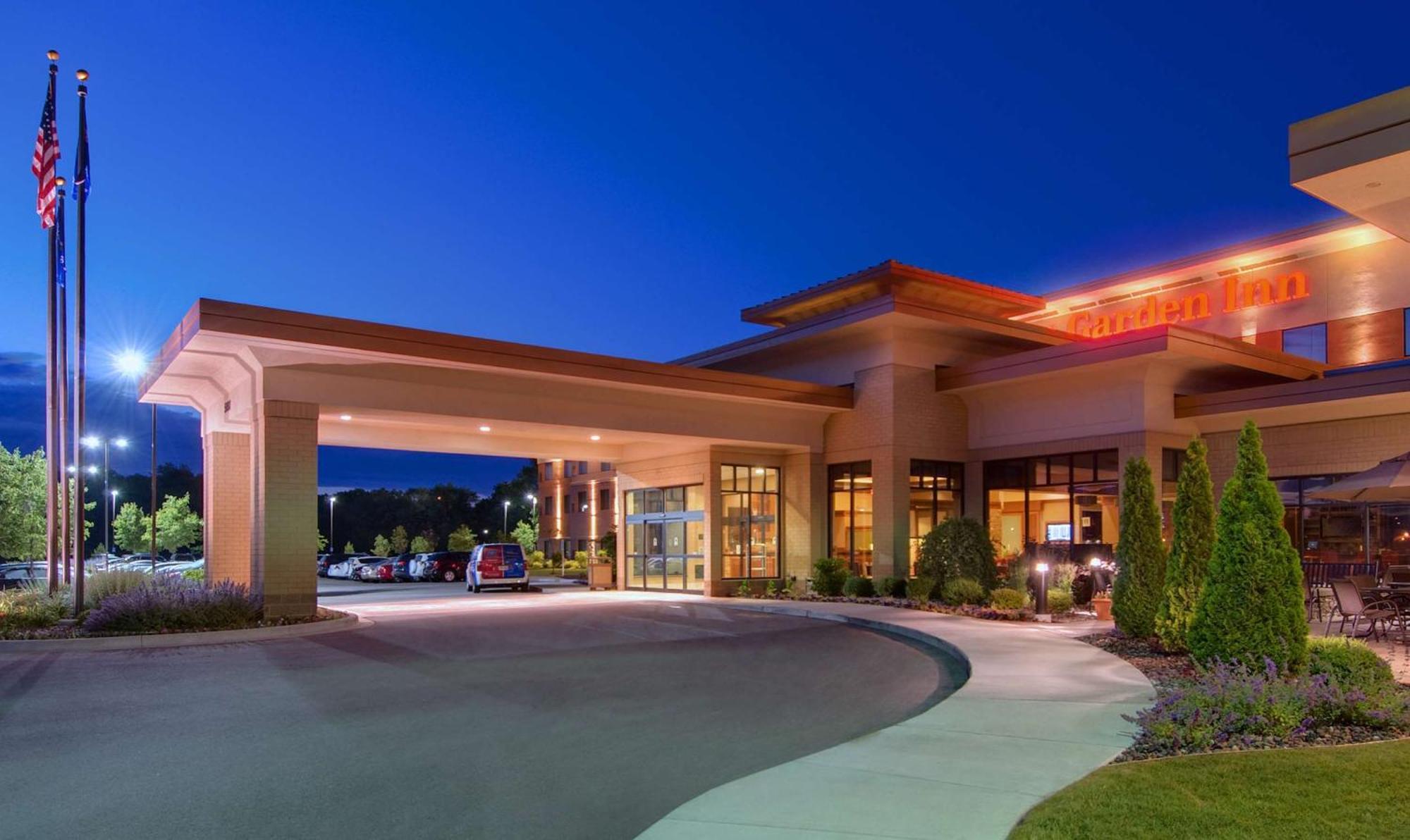 Hilton Garden Inn Milwaukee Airport Экстерьер фото