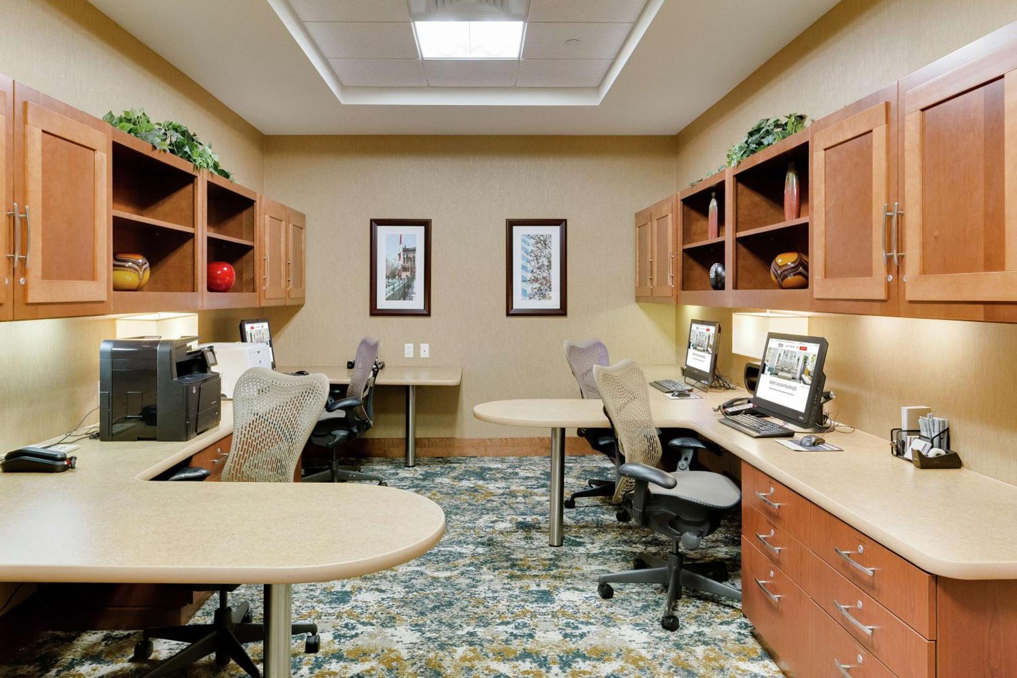 Hilton Garden Inn Milwaukee Airport Экстерьер фото