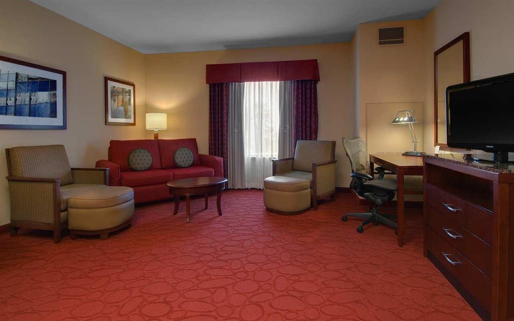 Hilton Garden Inn Milwaukee Airport Интерьер фото